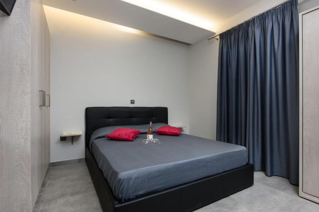 Dorotea Luxury Rooms Ypsos Buitenkant foto